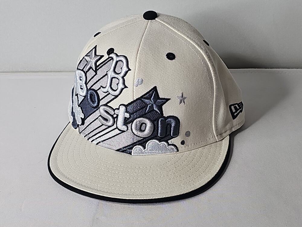 New Era 59FIFTY Boston Red Sox Black & White Clouds & Stars Fitted Hat 7 5/8
